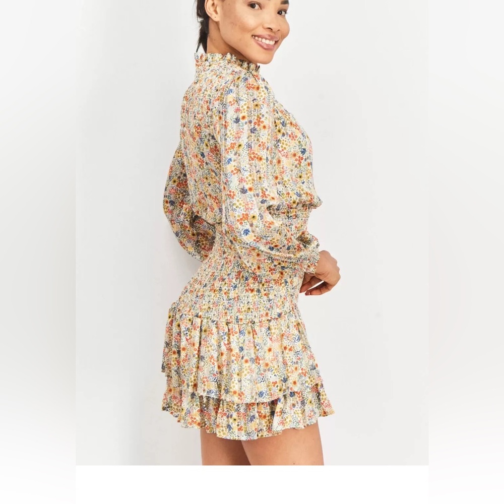 AQUA NWT Floral Smocked Mini Dress M Bloomingdale’s Exclusive
